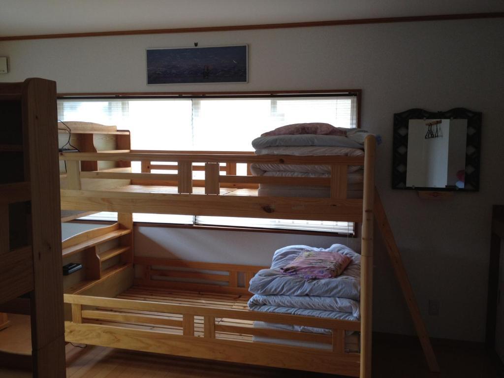 Beppu Yukemuri-No-Oka Youth Hostel Номер фото